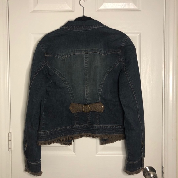 NWOT CAbi Tweed Fringe Trim Denim Jacket #620 M - Picture 8 of 11